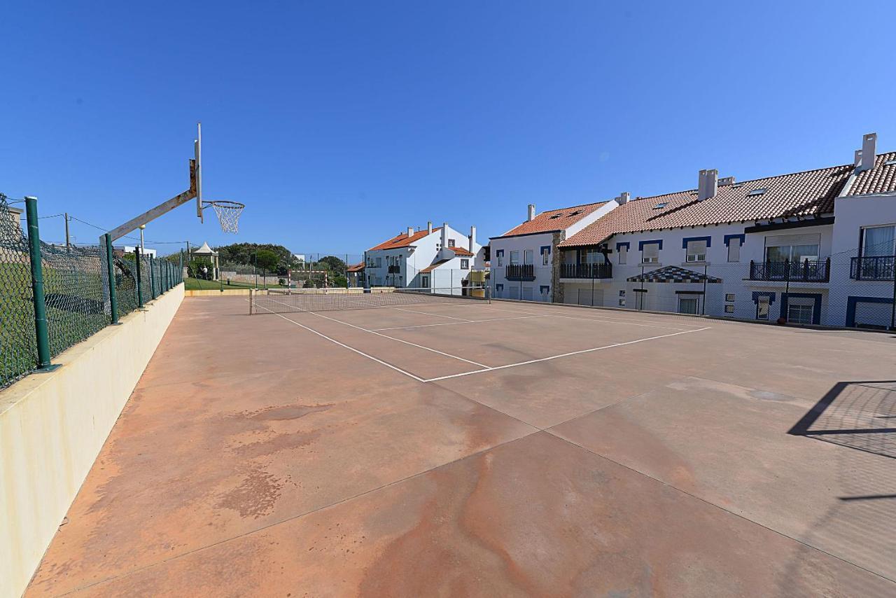 Paddle - Sea View Apartment With 3 Pools, Tennis & Squash Court Sao Martinho do Porto Exterior photo