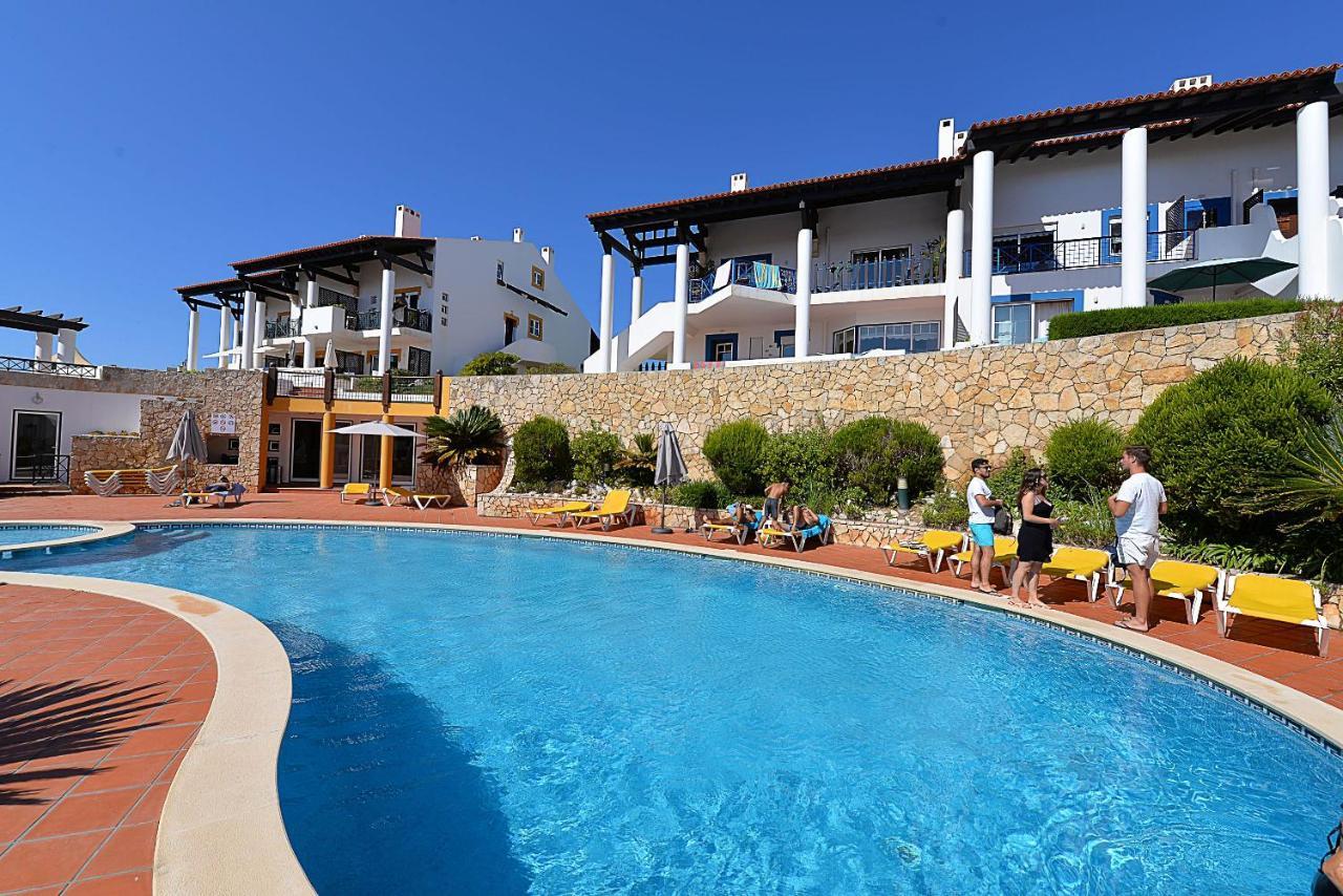 Paddle - Sea View Apartment With 3 Pools, Tennis & Squash Court Sao Martinho do Porto Exterior photo