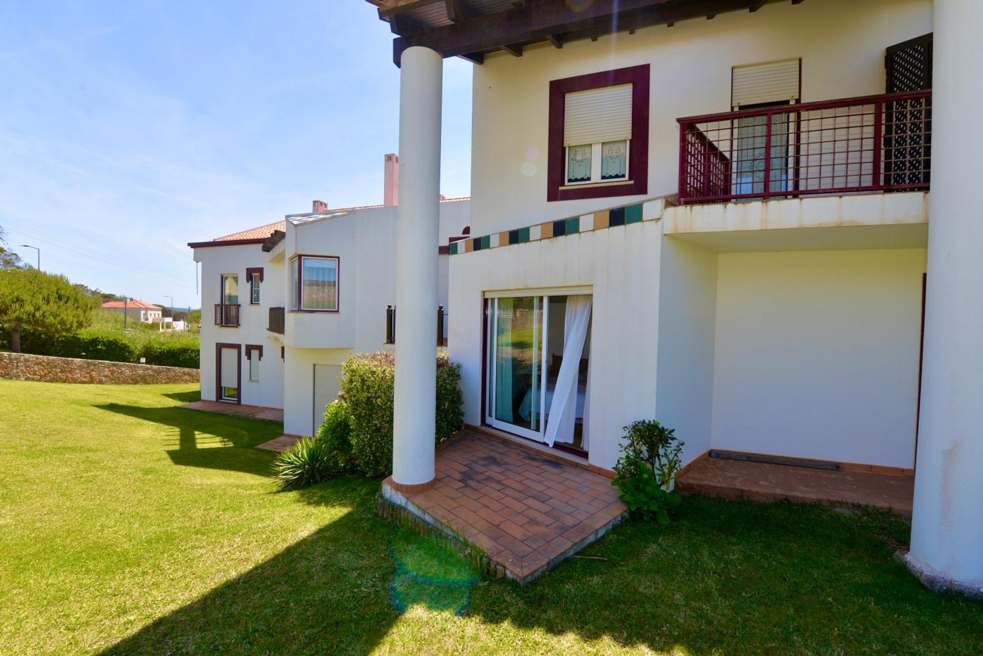Paddle - Sea View Apartment With 3 Pools, Tennis & Squash Court Sao Martinho do Porto Exterior photo